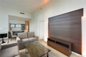 460 NE 28th St, Miami, FL 33137, Sold 12/04/20