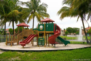 2663 SW 82nd Ave, Miramar, FL 33025, Sold 12/18/20