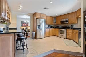 8601 SW 27th Pl, Davie, FL 33328, Sold 07/30/20