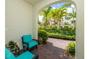 12416 NW 18th Ct, Pembroke Pines, FL 33028, Sold 08/24/20