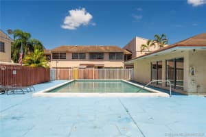 15660 SW 82nd Cir Ln, Miami, FL 33193, Sold 10/23/20
