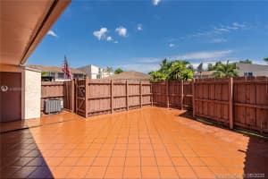 15660 SW 82nd Cir Ln, Miami, FL 33193, Sold 10/23/20