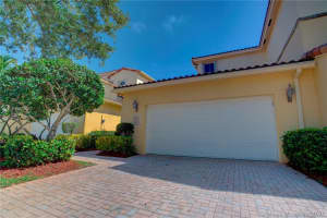 876 Spinnaker Dr, Hollywood, FL 33019, Sold 06/23/21