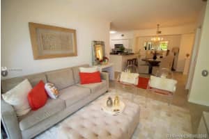 17100 N Bay Rd, Sunny Isles Beach, FL 33160, Sold 10/09/20