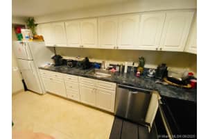 13913 SW 90th Ave #106b, Miami, FL 33176, Sold 09/08/20