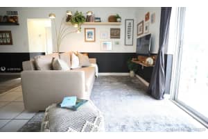 900 6th St, Miami Beach, FL 33139, Sold 04/09/21