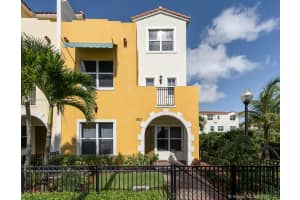 1763 NW 124th Way, Pembroke Pines, FL 33028, Sold 09/28/20