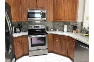 11229 NW 78th Ln, Medley, FL 33178, Sold 09/18/20