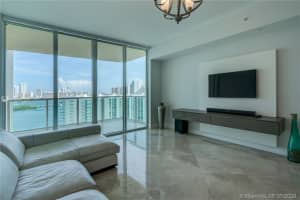3330 NE 190th St, Aventura, FL 33180, Sold 11/19/20