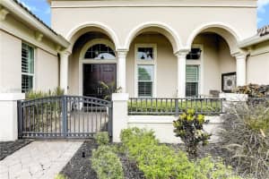 5795 N Sterling Ranch Dr, Davie, FL 33314, Sold 08/20/20