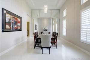 5795 N Sterling Ranch Dr, Davie, FL 33314, Sold 08/20/20