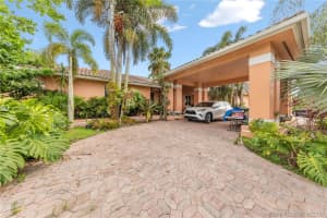 18090 SW 158th St, Miami, FL 33187, Sold 10/09/20