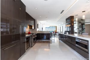 17875 Collins Ave, Sunny Isles Beach, FL 33160, Sold 01/01/21