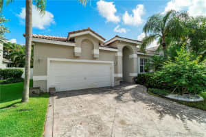 16277 NW 20th St, Pembroke Pines, FL 33028, Sold 10/16/20