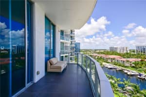 3029 NE 188th St, Aventura, FL 33180, Sold 08/31/20