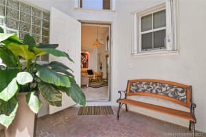 1539 Shoreline Way, Hollywood, FL 33019, Sold 04/07/21