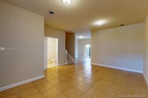 378 NE 37th Pl, Homestead, FL 33033, Sold 10/09/20