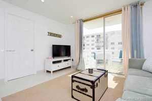 120 Ocean Dr, Miami Beach, FL 33139, Sold 07/27/20