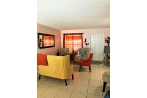9235 NW 55th St, Sunrise, FL 33351, Sold 09/18/20