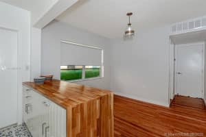 915 8th St, Miami Beach, FL 33139, Sold 07/29/20