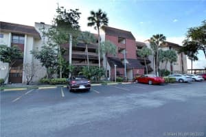 511 Ives Dairy Rd, Miami, FL 33179, Sold 11/20/20