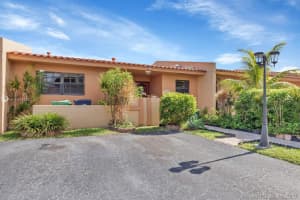 9315 SW 4th Ln, Miami, FL 33174, Sold 08/10/20
