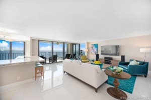 1905 N Ocean Blvd, Fort Lauderdale, FL 33305, Sold 07/21/20