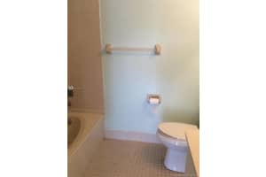 410 NW 214th St, Miami, FL 33169, Sold 05/11/21