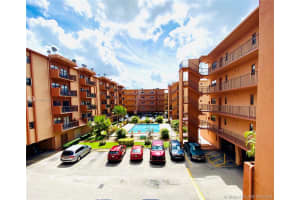 1800 W 54th St, Hialeah, FL 33012, Sold 07/31/20