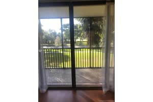 3475 N Country Club Dr, Miami, FL 33180, Sold 02/05/21