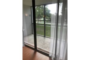 3475 N Country Club Dr, Miami, FL 33180, Sold 02/05/21