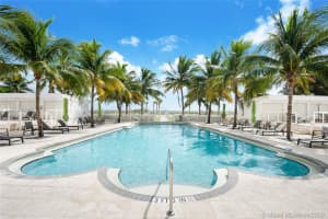 4925 Collins Ave CU17, Miami Beach, FL 33140, Sold 07/29/20