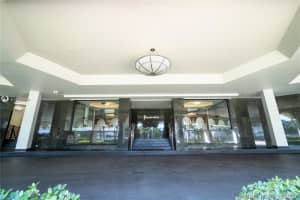 5660 Collins Ave #9b, Miami Beach, FL 33140, Sold 03/19/21