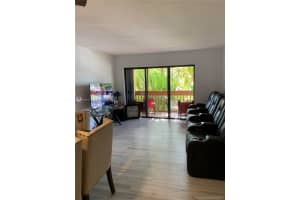 8877 Fontainebleau Blvd #203a, Miami, FL 33172, Sold 08/04/20