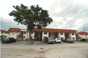 852 NE 209th St, Miami, FL 33179, Sold 09/11/20