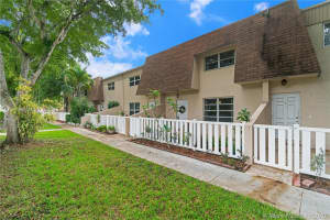 1151 NW 80th Ave, Margate, FL 33063, Sold 08/10/20