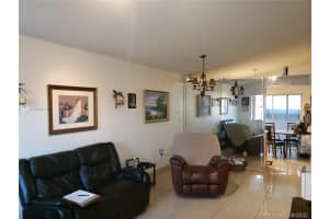 2263 W 74th Terrace, Hialeah, FL 33016, Sold 07/31/20