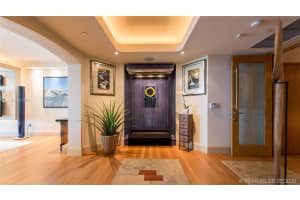 1660 S Bayshore Ct, Miami, FL 33133, Sold 12/28/20