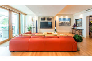 1660 S Bayshore Ct, Miami, FL 33133, Sold 12/28/20