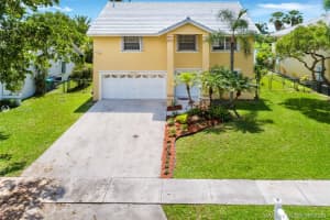 21561 SW 94th Ave, Cutler Bay, FL 33189, Sold 08/28/20