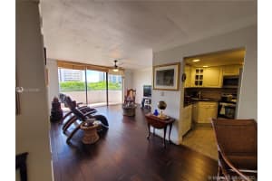 1607 Ponce de Leon, Coral Gables, FL 33134, Sold 10/05/20