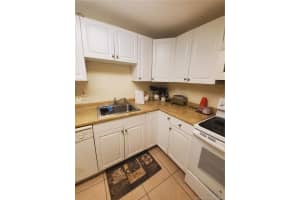 4324 NW 9th Ave #1c, Pompano Beach, FL 33064, Sold 08/03/20
