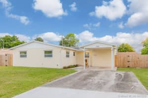 569 Casper Ave, West Palm Beach, FL 33413, Sold 07/24/20