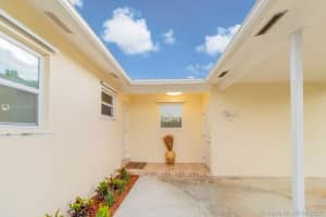 569 Casper Ave, West Palm Beach, FL 33413, Sold 07/24/20
