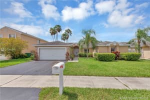 7210 SW 41st Ct, Davie, FL 33314, Sold 08/24/20