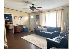 220 NE 12th Ave, Homestead, FL 33030, Sold 08/28/20