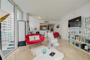 186 SE 12th Terrace #2204, Miami, FL 33131, Sold 11/25/20