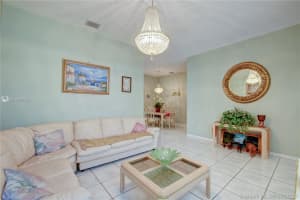 432 W Royal Cove Cir, Davie, FL 33325, Sold 09/18/20