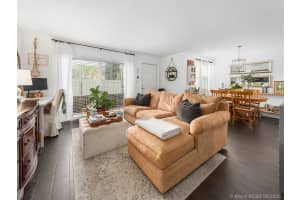 4590 SW 68th Ct Cir, Miami, FL 33155, Sold 08/03/20