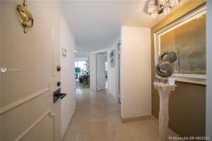 2333 Brickell Ave, Miami, FL 33129, Sold 09/23/20
